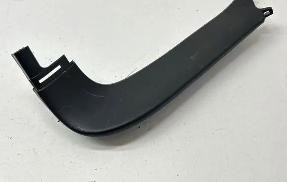 Porsche Cayenne (92A) Tailgate/trunk side cover trim 7P5867588 A047720