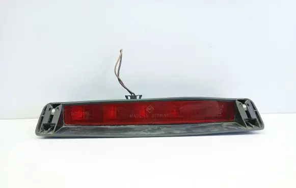 Volkswagen Sharan Third/center stoplight E1300