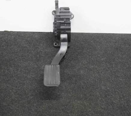 Tesla Model 3 Accelerator throttle pedal 1011298 CJ1817172521