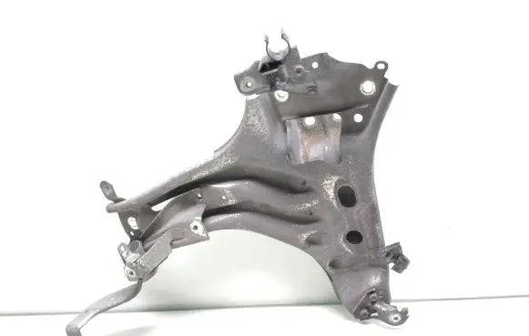 Toyota Auris E180 Other engine bay part