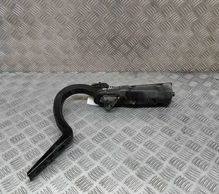 Mercedes-Benz S W126 Tailgate/trunk/boot hinge A1267500287