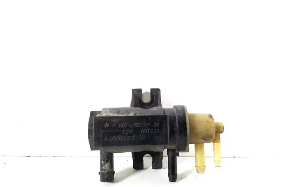 Mercedes-Benz GLK (X204) Turbo solenoid valve A0071531428