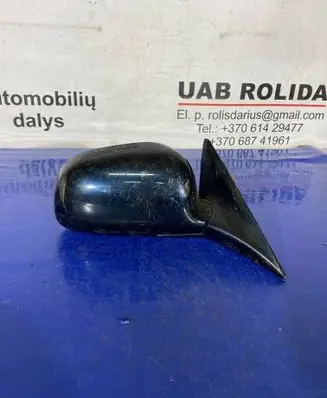Mitsubishi Colt Front door electric wing mirror 01826