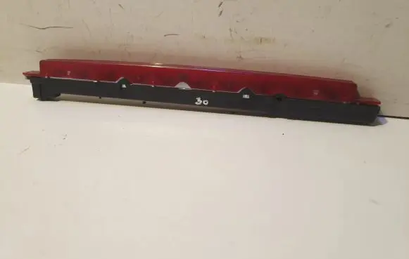 Audi A6 S6 C5 4B Third/center stoplight 4B0945097