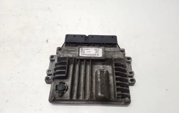 Chevrolet Captiva Engine control unit/module 28359587 25189813
