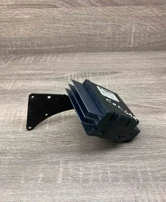 Ford Cougar Heater blower motor/fan resistor 8A0161W31A C00730