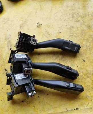 Seat Leon (1P) Wiper control stalk 1K0953519C