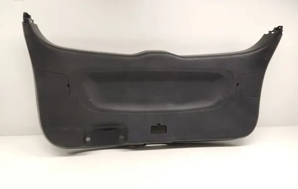 KIA Sorento Tailgate/boot cover trim set 81750C5000