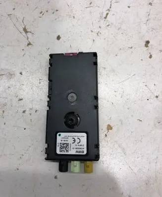 BMW X2 F39 Aerial antenna amplifier 21367510 2622361