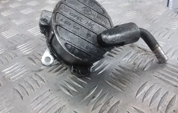 Vacuum pump