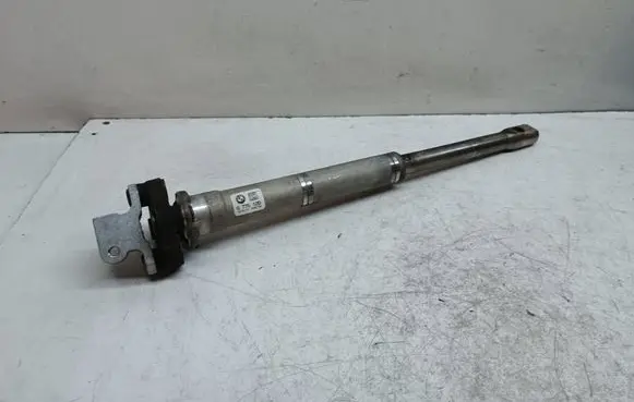 BMW 6 F12 F13 Steering column universal joint 6776109