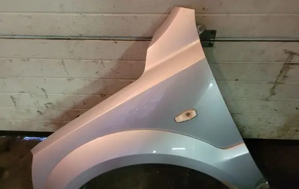 KIA Sorento Fender
