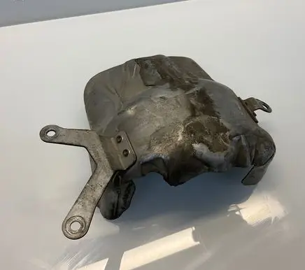 Mercedes-Benz E W211 Heat shield in engine bay A6420960468 6420960468