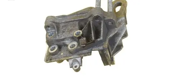 Ford Grand C-MAX Engine mounting bracket BM5G6F001EC JTDB