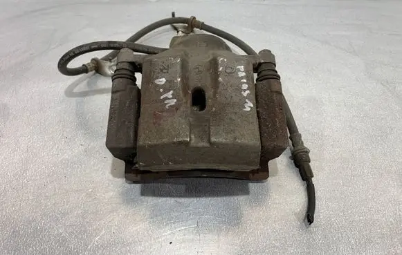 Toyota Prius (XW30) Front brake caliper 25VT