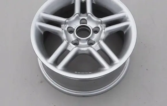 Toyota Avensis T220 R14 alloy rim 