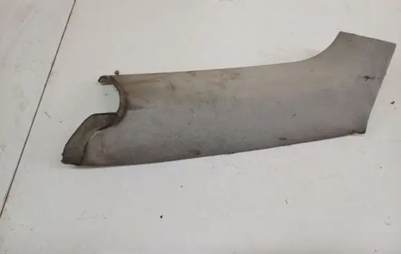 Volkswagen PASSAT B5 (D) pillar trim (bottom) 3B9867245