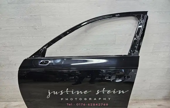 Audi A4 S4 B9 Front door 8W0837067