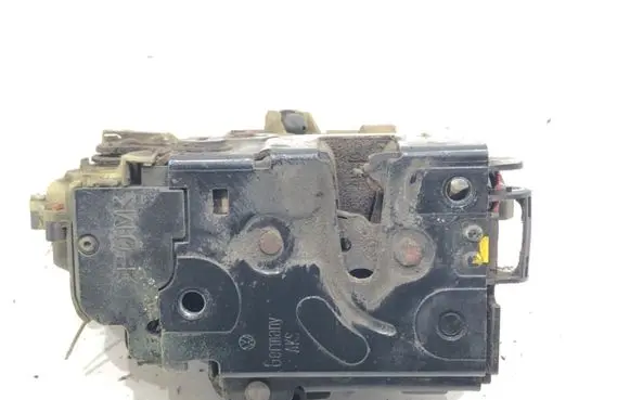 Seat Leon (1M) Rear door lock 3B4839015M