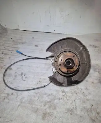 BMW 5 E60 E61 Rear wheel hub spindle/knuckle 