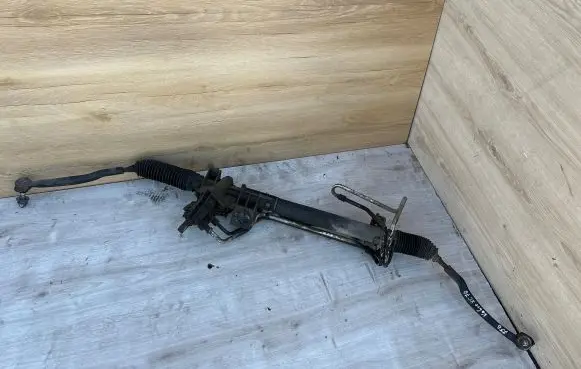 Volvo XC70 Steering rack P9209982 T00083052
