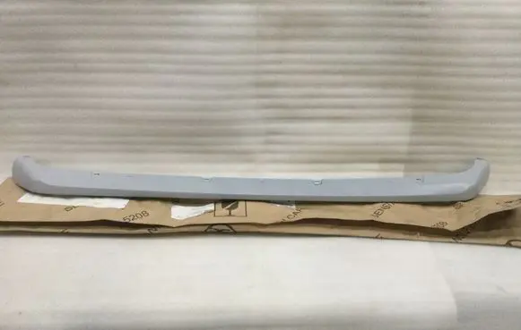 Opel Combo E Front bumper lip 9818204980