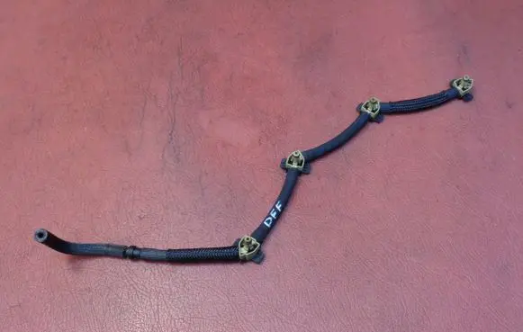 Volkswagen T-Roc Fuel line/pipe/hose 