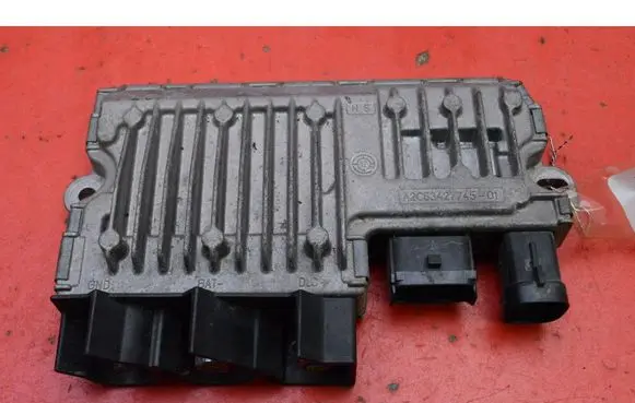 Peugeot 308 Engine control unit/module ECU 967834228000