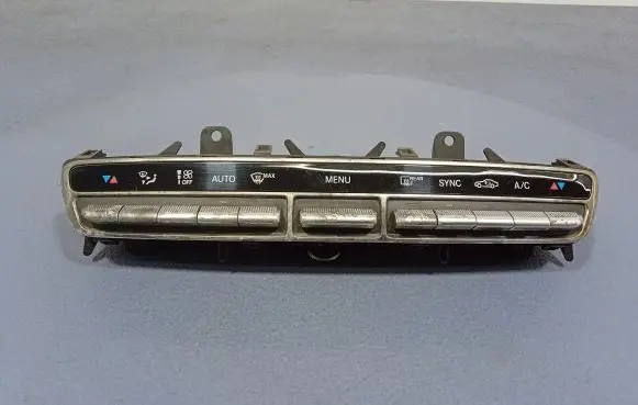 Mercedes-Benz AMG GT R190 C190 Climate control unit A2139059807