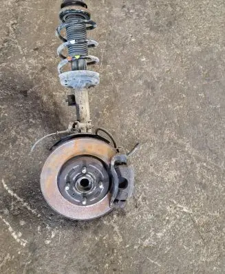 Hyundai i20 (GB IB) Front wheel hub spindle knuckle