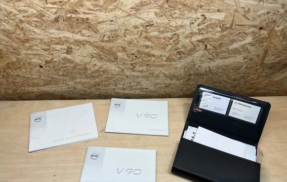 Volvo S90, V90 Owners service history hand book 