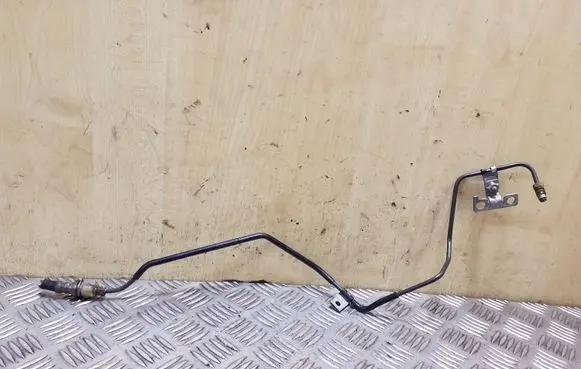 Toyota Avensis T220 Clutch pipe/line 