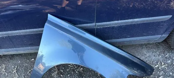 Volvo C70 Fender