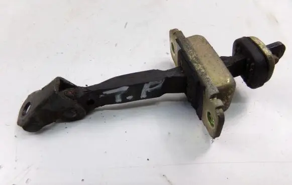 Chevrolet Nubira Rear door check strap stopper 96548128