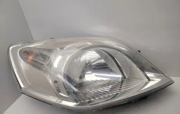 Fiat Qubo Headlight/headlamp 15D10