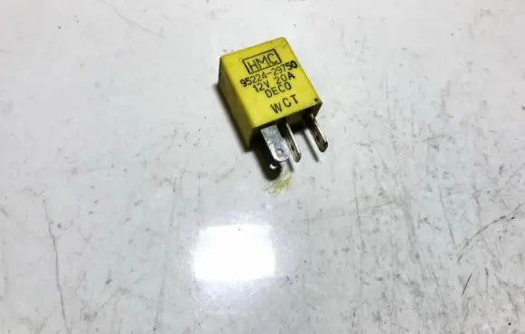 Hyundai Elantra Other relay 9522429750 95224-29750
