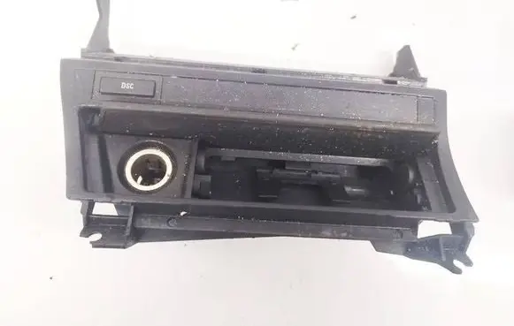 BMW 3 E46 Car ashtray 307090100 8205377