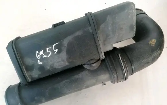 Mercedes-Benz E W211 Intake resonator a2115280308
