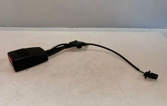 Audi Q7 4L Front seatbelt buckle 4L0857755E