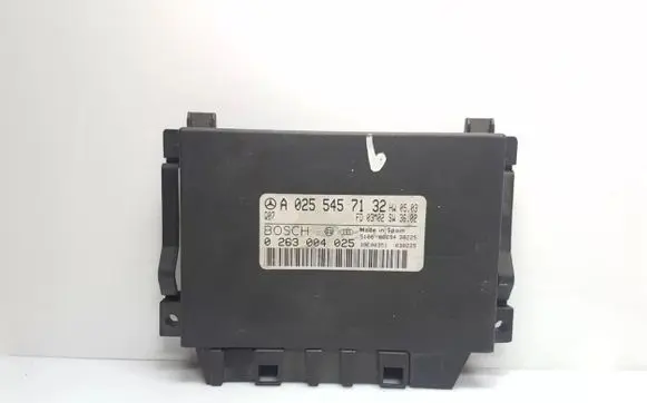 Mercedes-Benz E W211 Parking PDC control unit/module A0255457132
