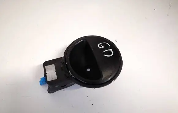 Chevrolet Kalos Rear door interior handle