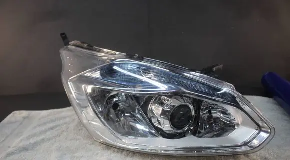 Ford Transit Custom Headlight/headlamp BK2113D152BJ