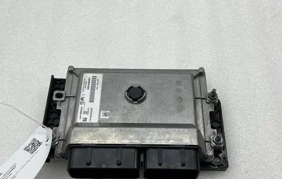 Opel Mokka B Engine control unit/module 9853988280