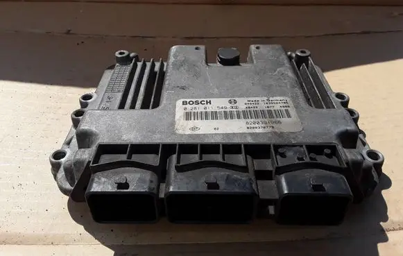 Renault Scenic II - Grand scenic II Engine control unit/module 0281011549