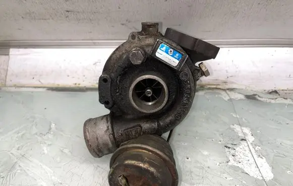 Audi A6 S6 C5 4B Turbo 078145703L