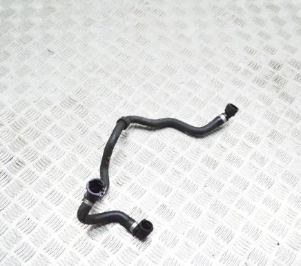 BMW 4 F32 F33 Engine coolant pipe/hose 8512420