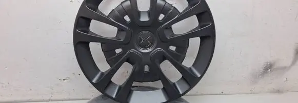 Citroen Berlingo R16 wheel hub/cap/trim 9822619477