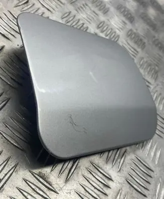 Chrysler 300 - 300C Fuel tank cap Y230