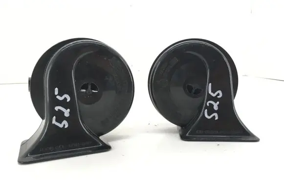 BMW 5 E60 E61 Horn signal 0092018