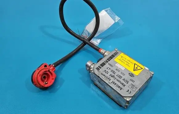 BMW 5 E39 Headlight ballast module Xenon 5DV00776047 IMPRK1571792